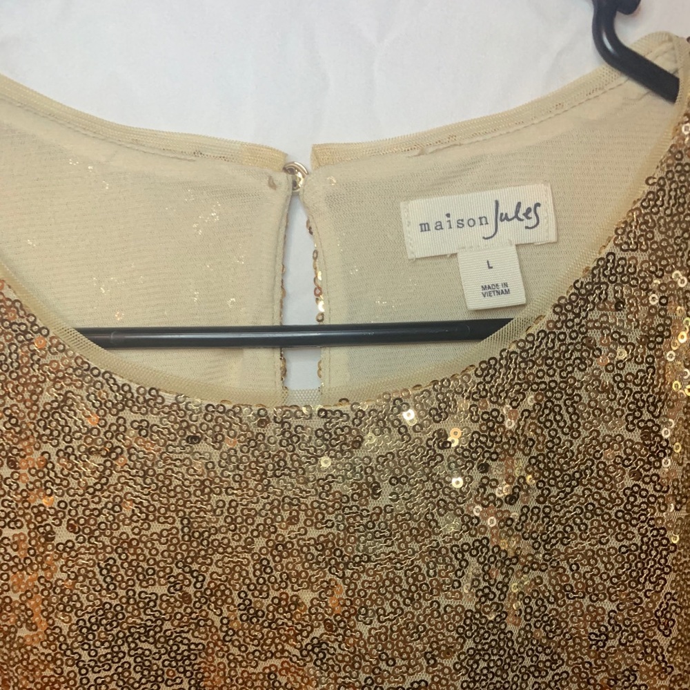 Gold sparkle sequin top